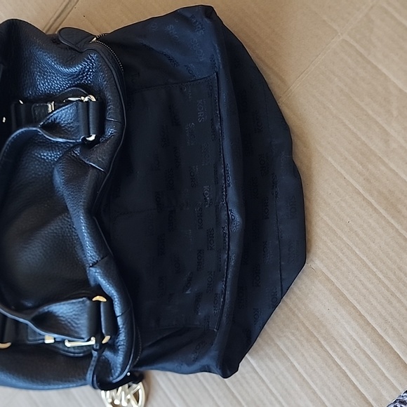 Michael Kors black leather Lattington satchel purse - Picture 11 of 14